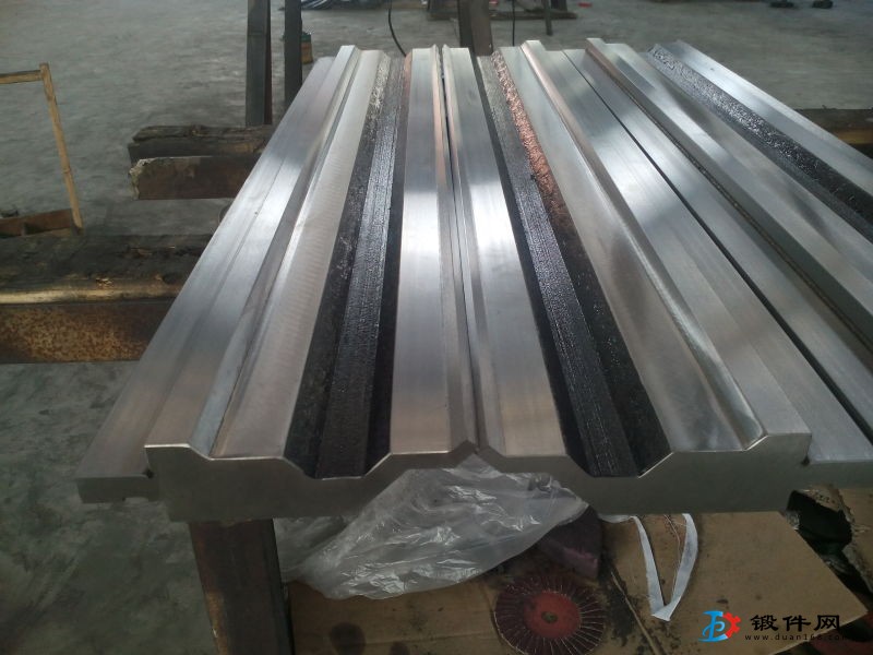 折彎模具定做,液壓沖